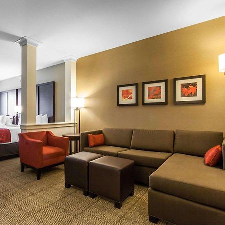 Comfort Suites-Youngstown North Exterior foto