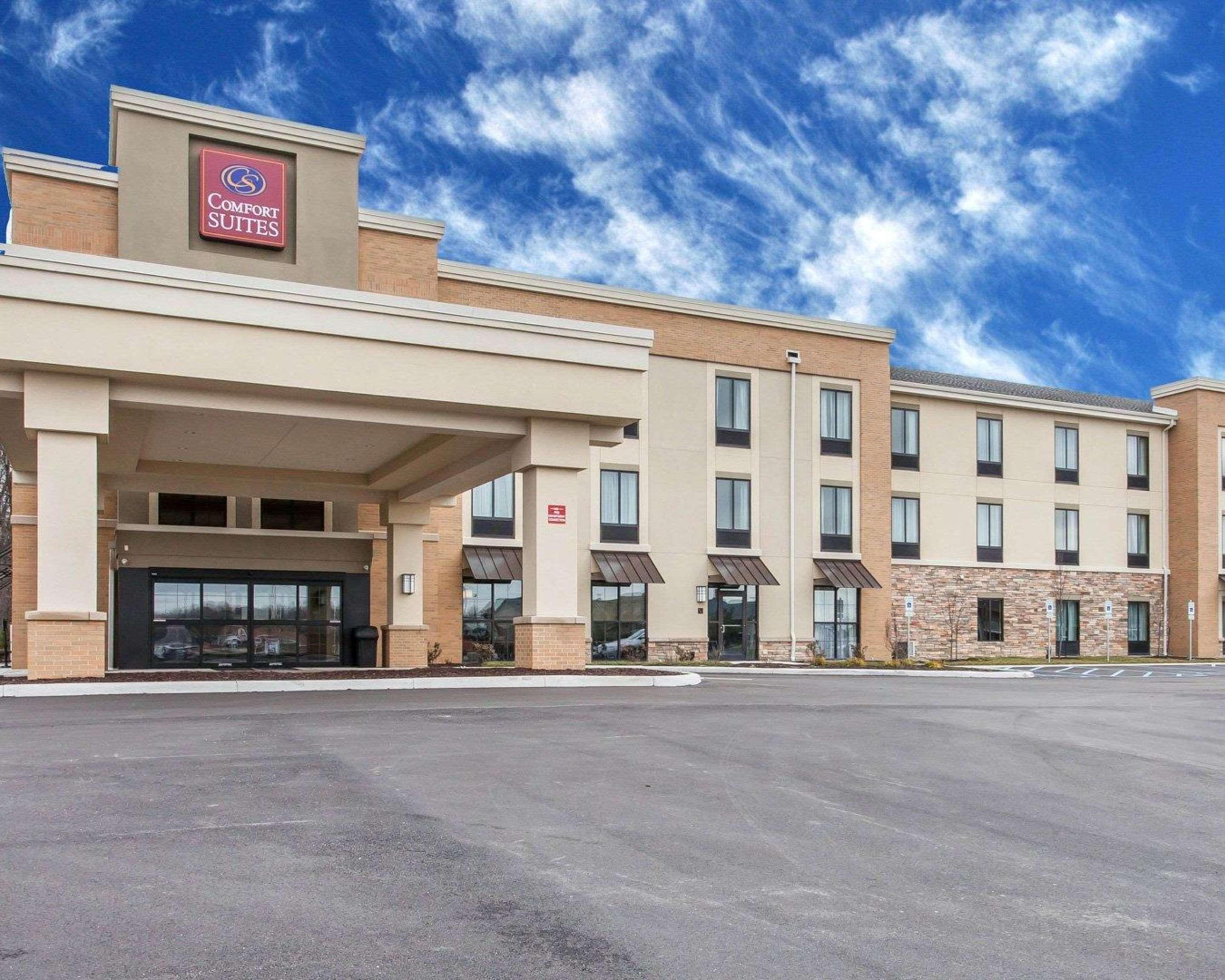 Comfort Suites-Youngstown North Exterior foto