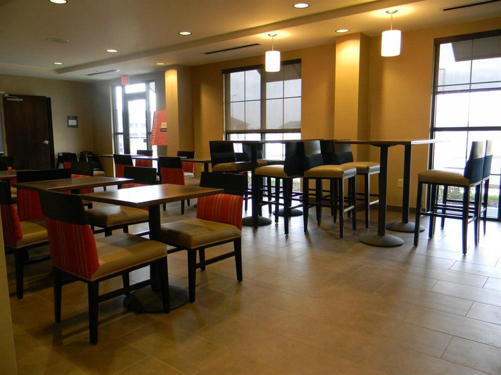 Comfort Suites-Youngstown North Exterior foto